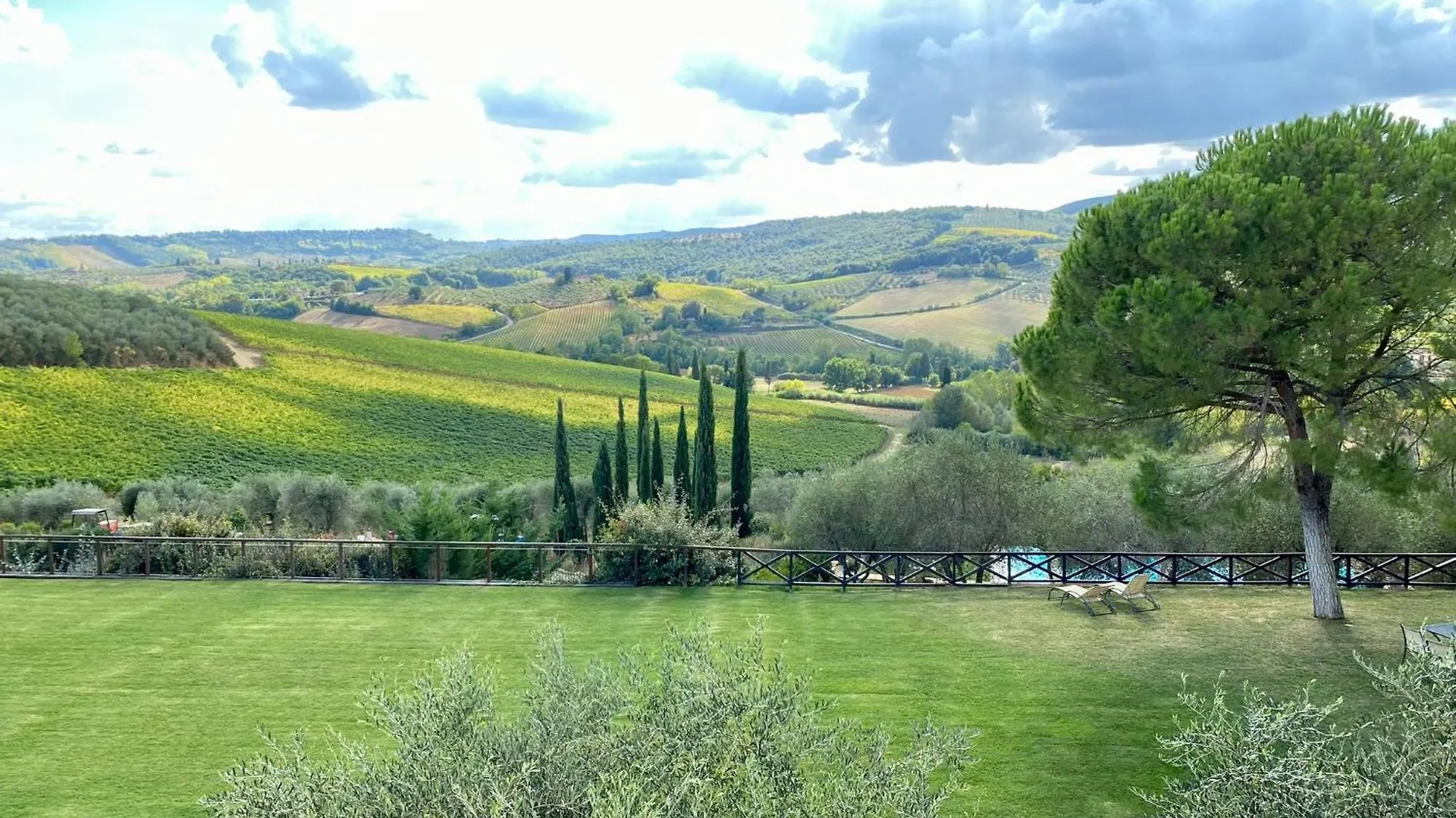 Bauernhof Villa Fattoria Abbazia Monte Oliveto San Gimignano