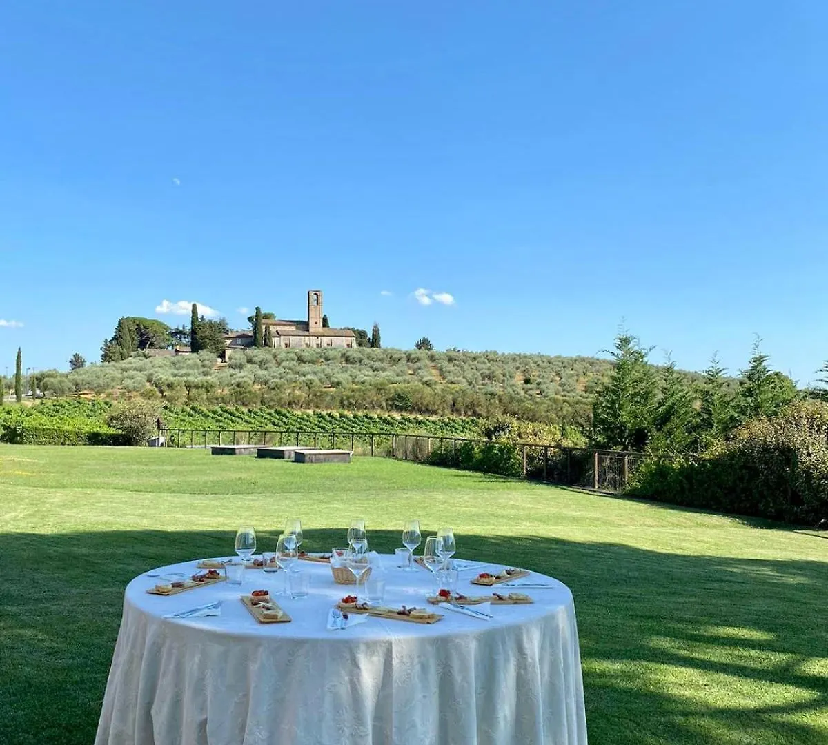 Villa Fattoria Abbazia Monte Oliveto San Gimignano 0*,